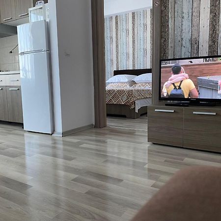 Apartament Carina Summerland Mamaia Buitenkant foto